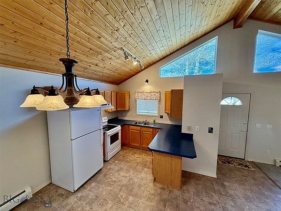 5th image of 1326 Wineglass Ln