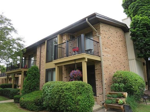 2nd image of 8753 N 72nd St Unit 3