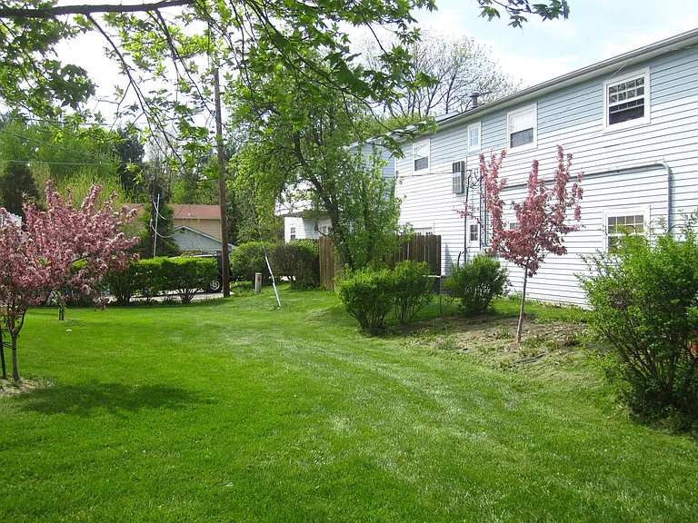 Guion Creek Apartments — Photo 15