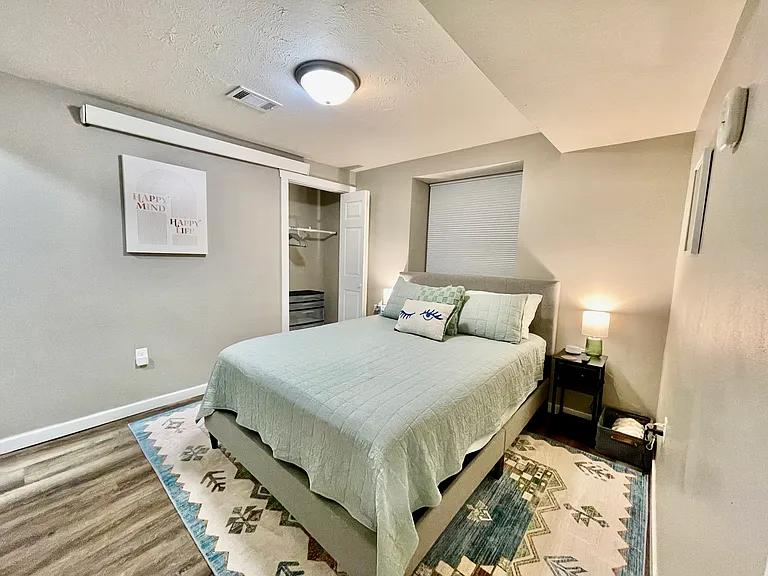 334 N Spring Ave #1 — Photo 3