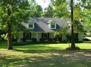 181 Woodcreek Loop, Pineville, LA 71360