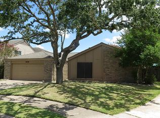 15539 Kentford Dr, Houston, TX 77062