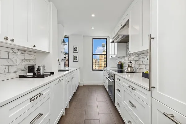 Sold by SERHANT. | media 13