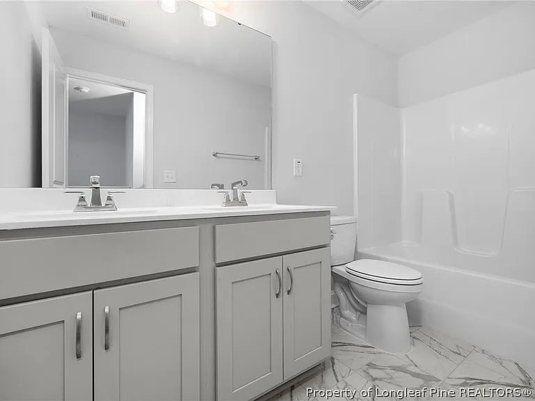 107 Glenwood Ct — Photo 24