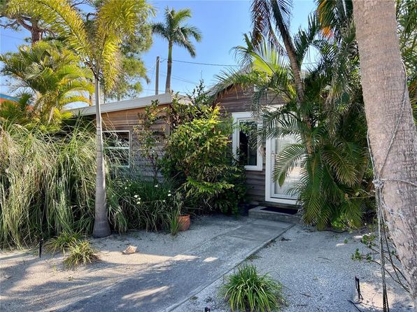 4408 125th St W, Cortez, FL 34215