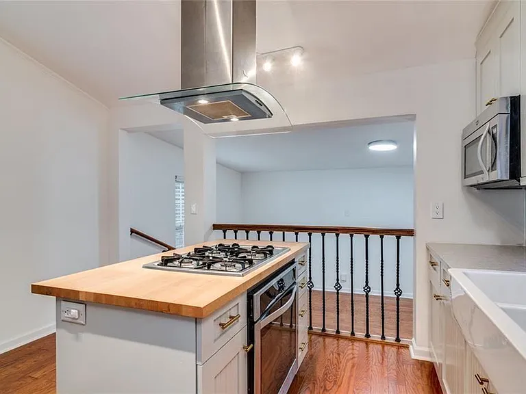 1756 Dresden Dr NE — Photo 11