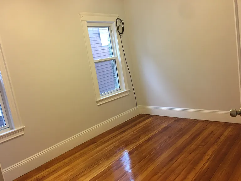 58 Lithgow St #2 — Photo 3