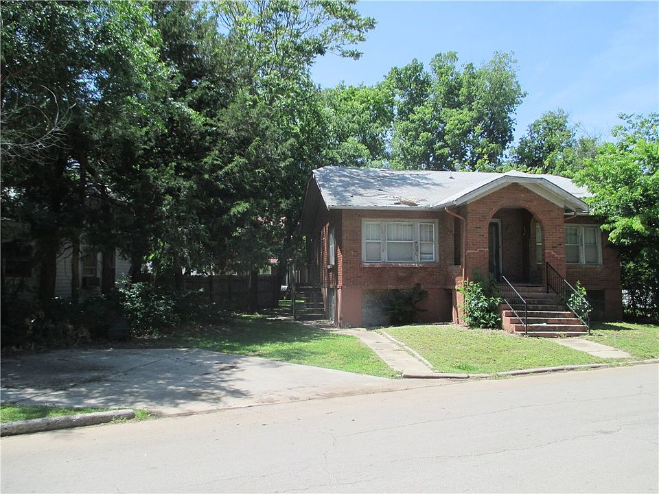 1st image of 412 Park Dr