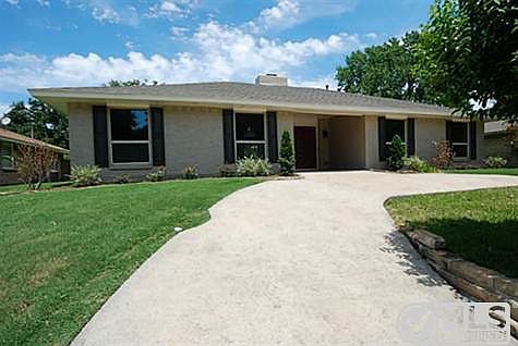 1st image of 7815 La Cabeza Dr