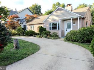 1607 Forest Glen Rd, Silver Spring, MD 20910