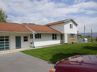 3102 Cove Mountain Rd, Martinsburg, PA