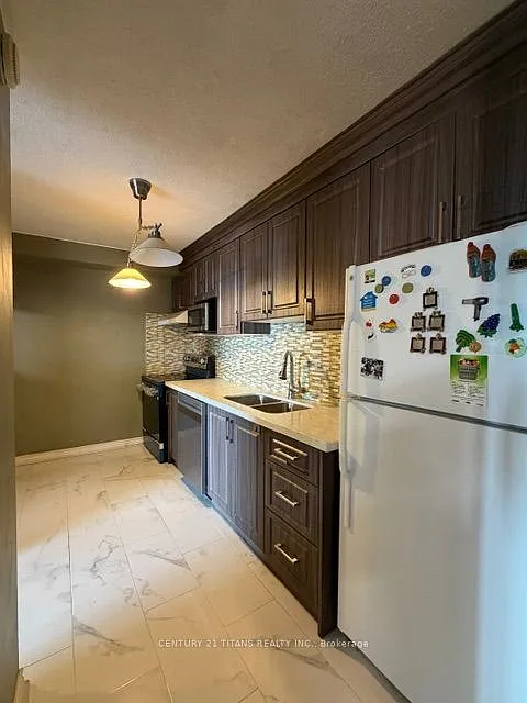 2 bed, $2,100 — Photo 4