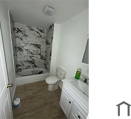 6729 Linmore Ave — Photo 3