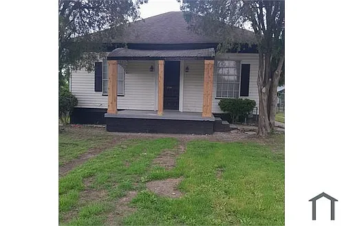 2122 Hulse Blvd Photo 1
