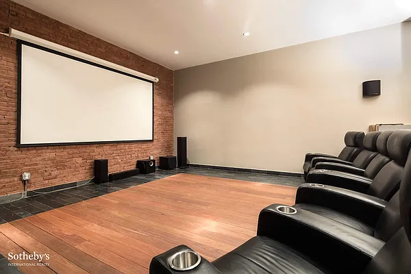 Sold by Sotheby's International Realty | media 18