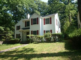 12 Drew Rd, Newton, MA 02467