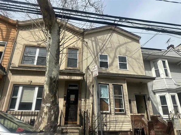 94 Garside St, Newark, NJ 07104