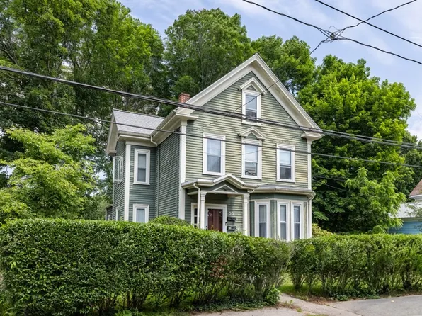 55 Maple St #B, Milton, MA 02186