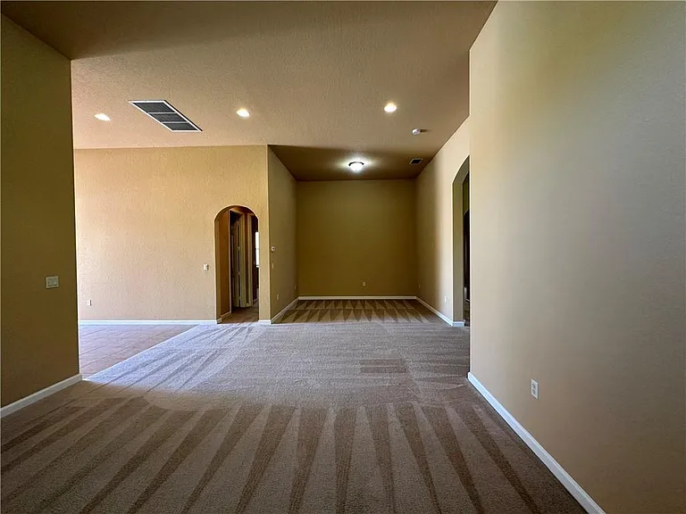 3330 Burlington Pl SW — Photo 8