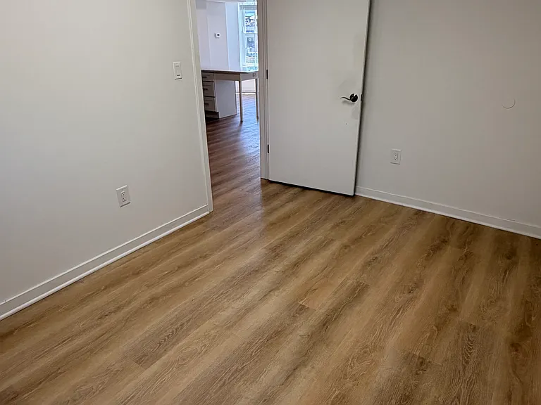 122 Dock St #2 — Photo 5