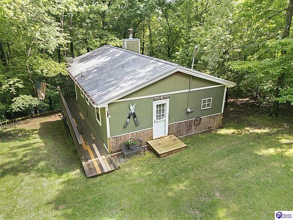 2nd image of 101 Hilltop Ln