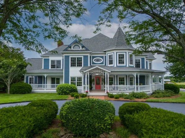 6237 Bybee Rd, Winchester, KY 40391