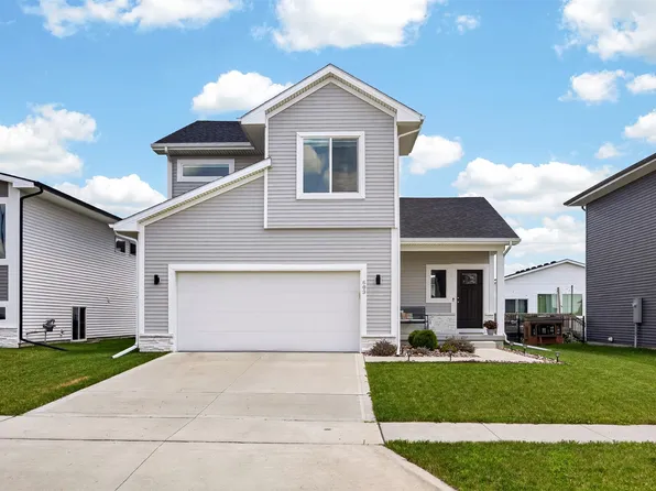 609 NE Hunter Dr, Ankeny, IA 50021