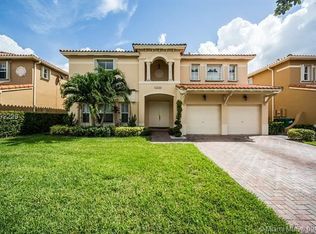 15500 SW 27th St, Miami, FL 33185