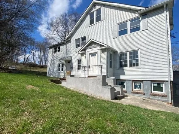 323 Rutherford Ave #2, Franklin, NJ 07416