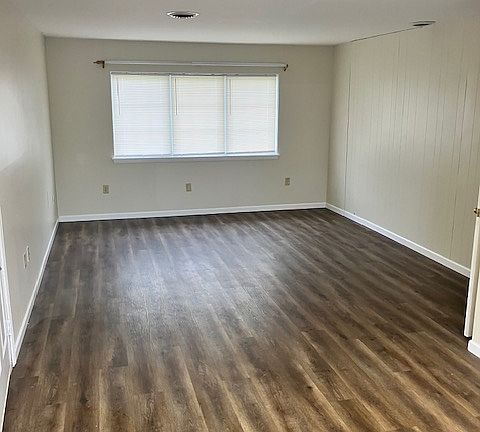 2nd image of 6423 Carlisle Pike APT B