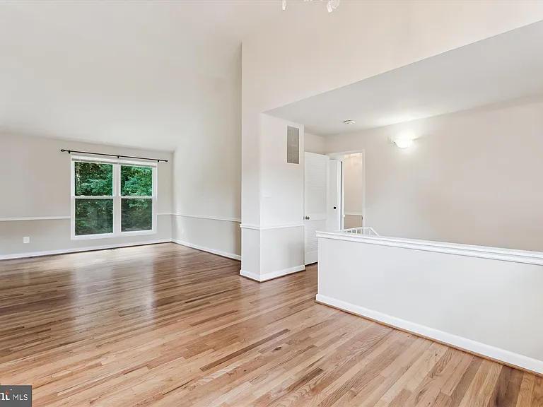 6916 Southridge Dr — Photo 7