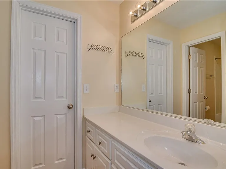 969 Cammaron Way — Photo 24
