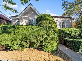 3966 Rombouts Ave, Bronx, NY 10466