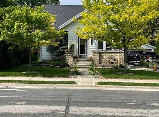 126 W Van Altena Ave, Cedar Grove, WI 53013