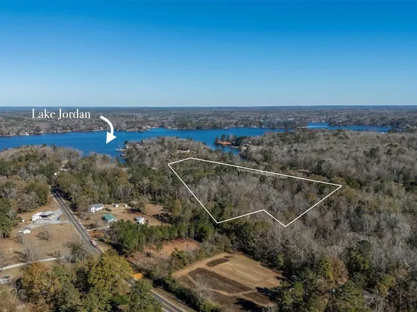 15 Mimosa Rd, Deatsville, AL 36022