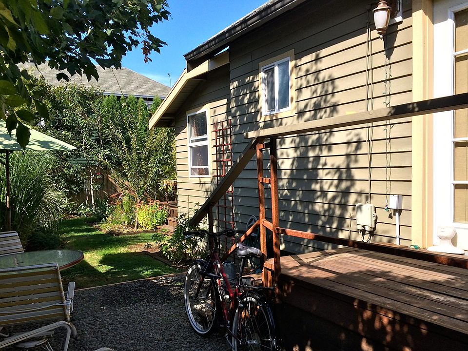 2nd image of 6101 SE 87th Ave