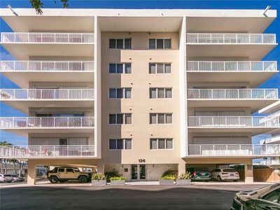 126 Golden Isles Dr APT 23A, Hallandale Beach, FL, 33009