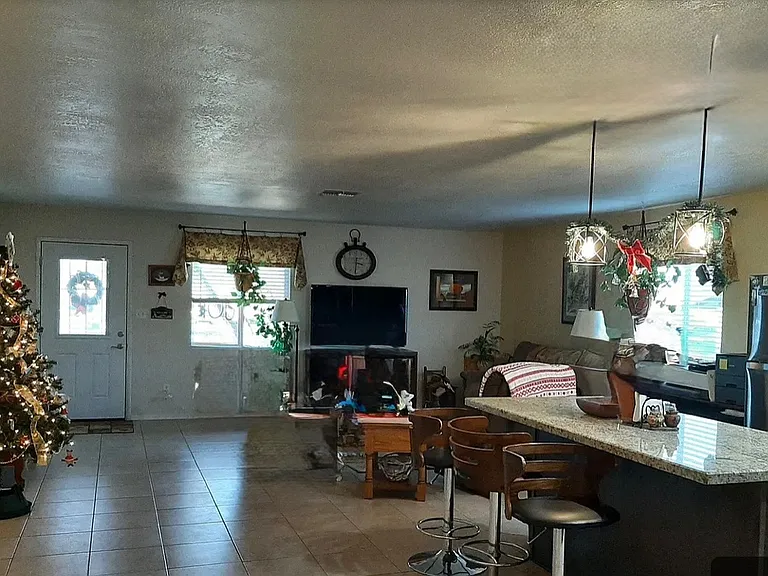 4403 E Butte Dr #A — Photo 9