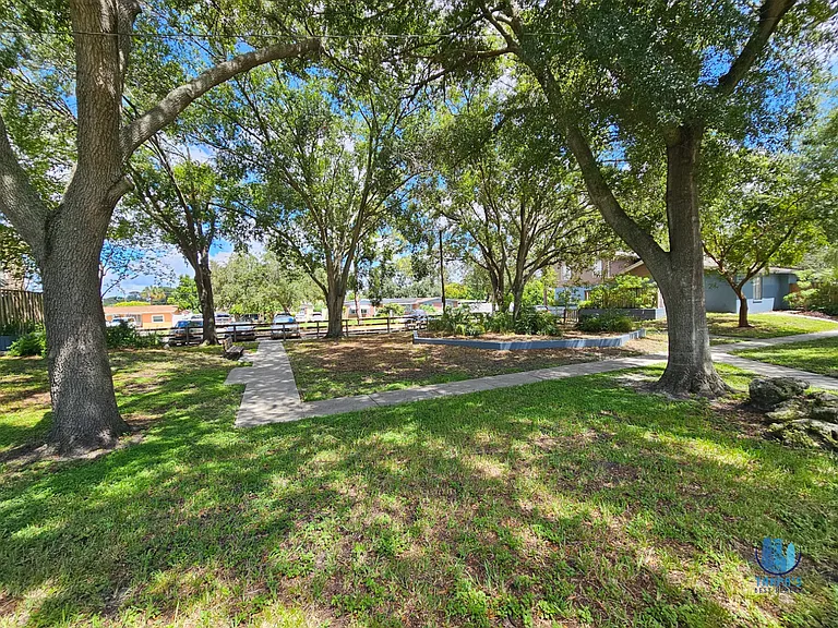 7610 W Powhatan Ave — Photo 14