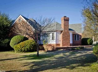 681 Shady Grove Rd, Hot Springs, AR 71901