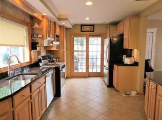 9 Douse Rd, Quincy, MA 02170