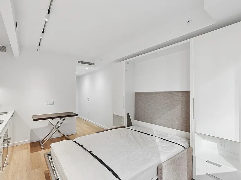266 W 96th St #709 — Photo 14