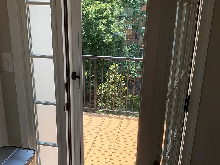 2928 S Buchanan St #C2 — Photo 32