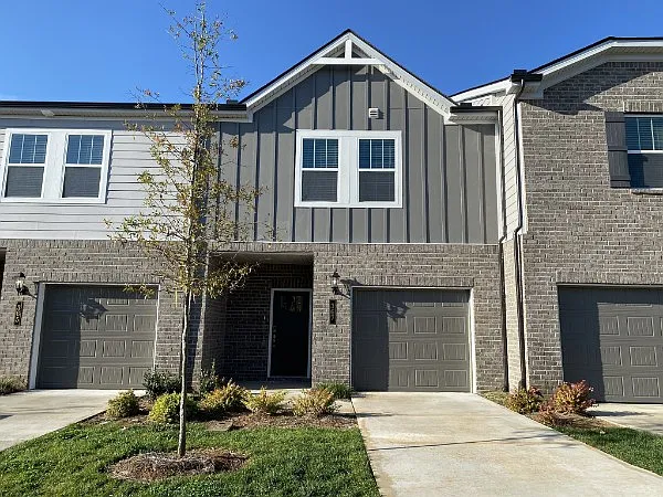 367 Coleman Ct — Photo 12
