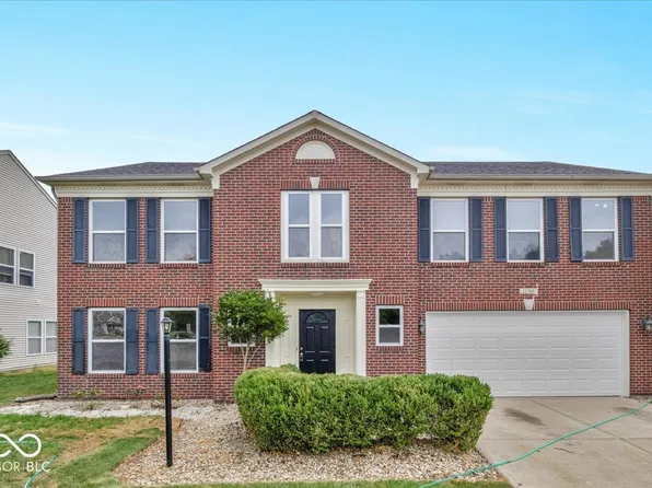 13763 Meadow Lake Dr, Fishers, IN 46038