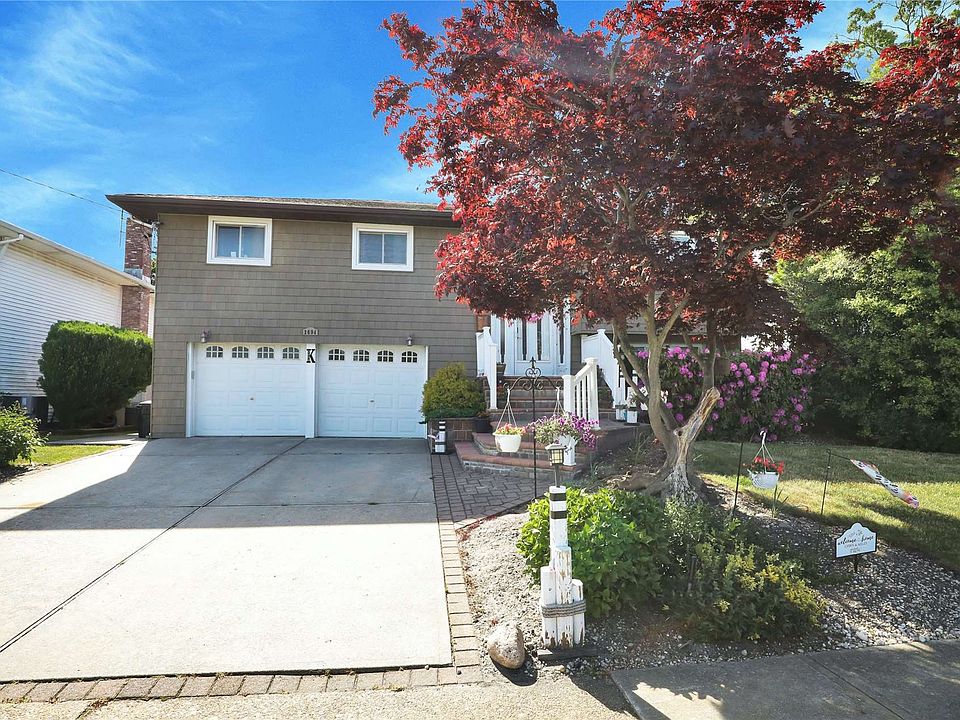 2694 Bryant Drive, Seaford, NY 11783 Zillow
