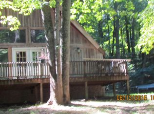 1090 Chestnut Stand Rd, Irvine, KY 40336