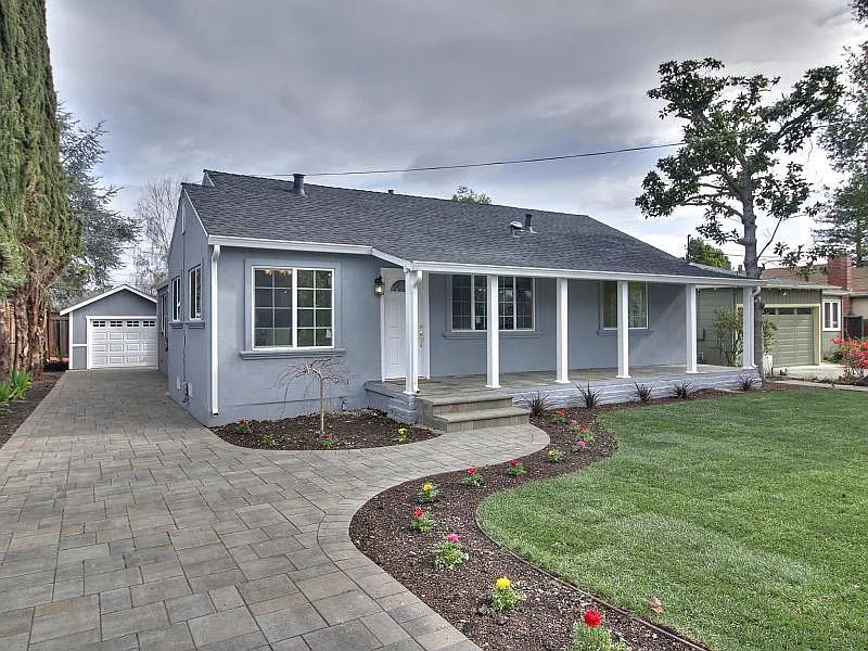 119 Rutherford Ave photo 1