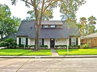 15806 Torry Pines Rd, Houston, TX 77062