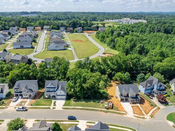 2120 Stanchion St #84, Haw River, NC 27258